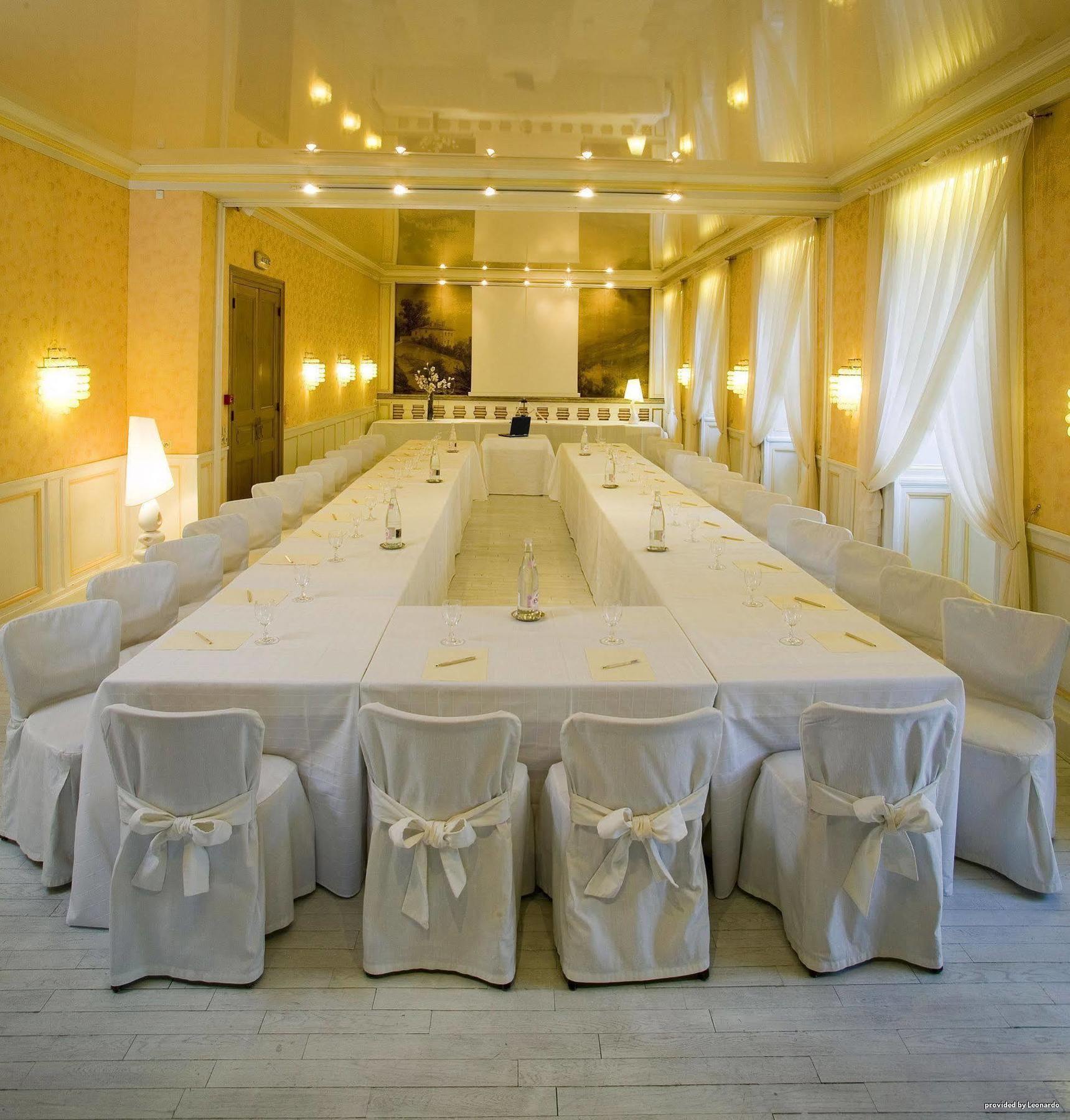 Best Western Grand Hotel De Bordeaux Aurillac Facilități foto